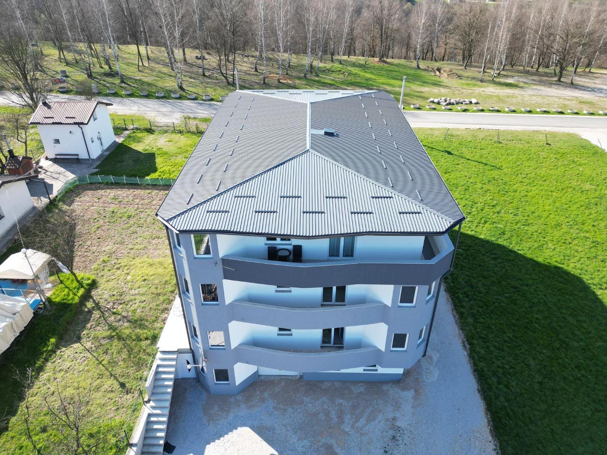 Villa Park Ravne Високо Экстерьер фото